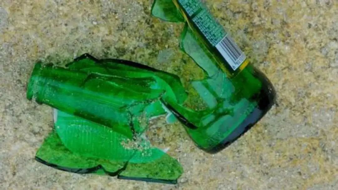 事发河北天降啤酒瓶砸中女孩头部肇事者竟是