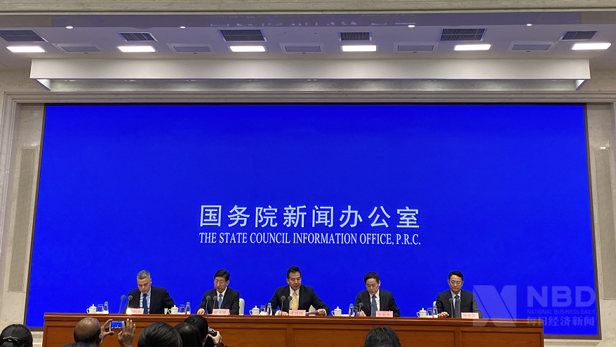 翻译在外交中的作用 2888C7E456DCE03770C22AA32672D3A9998DDF18_size616_w878_h495.png