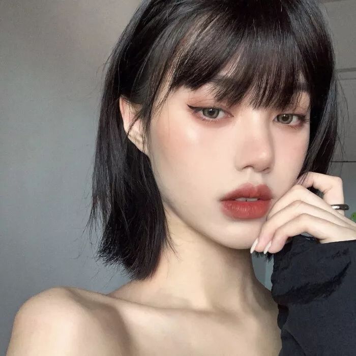 女生头像丨只是因为你高兴而为你高兴的人