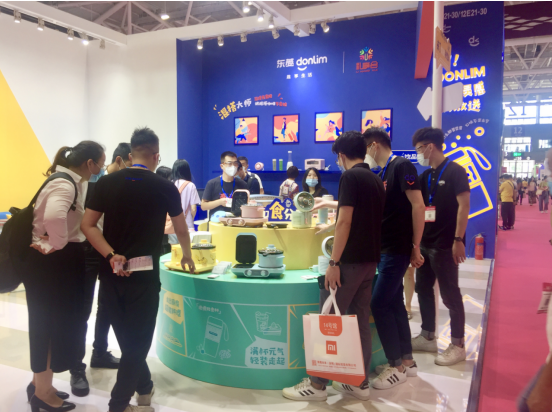 东菱携全线新品亮相深圳礼品展,引领小家电新风潮!