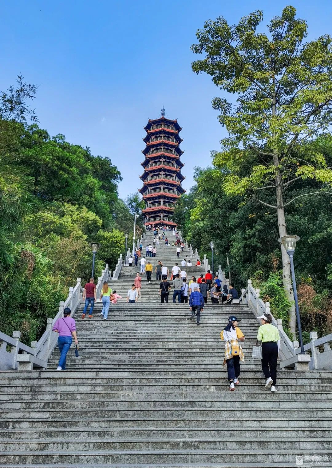 红花山公园,山顶高耸的 明和塔,你或许至今不知道名字,但来到公明