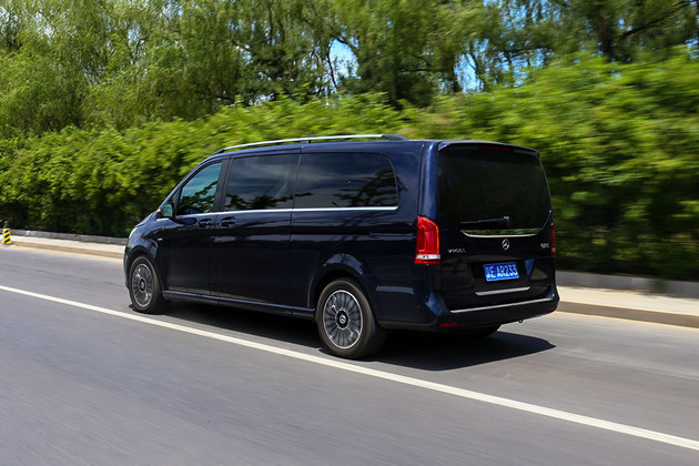 60򼶸Լ۱MPV Լ鱼V-Class
