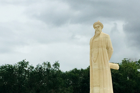 左宗棠雕像.图|图虫创意