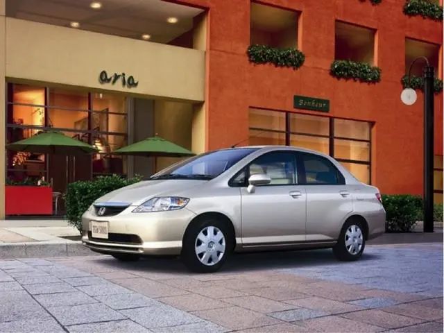 十万以下的合资跑车——本田飞度的历史