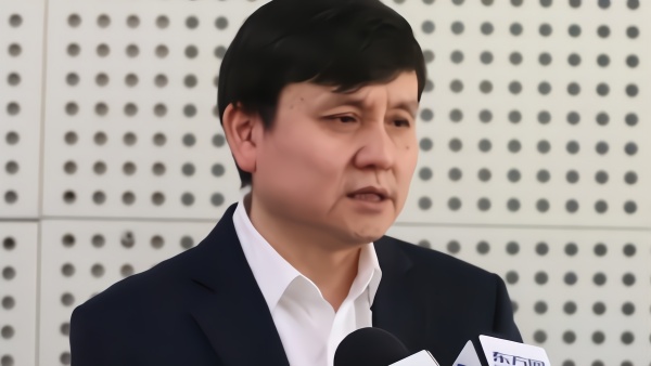 张文宏：即使世界疫情未结束，中国公共卫生体系已做好准备