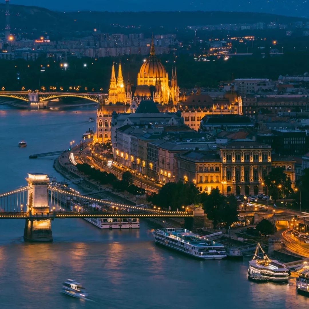 从布达佩斯到维也纳,这是多瑙河畔的音乐之声