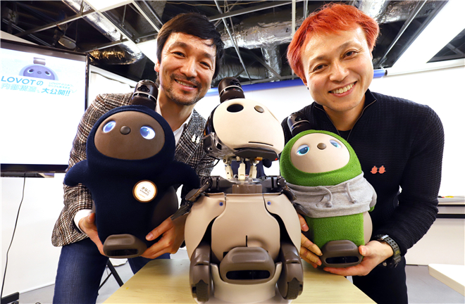 当地时间2020年2月5日,日本机器人公司groove x的家庭陪伴机器人lovot