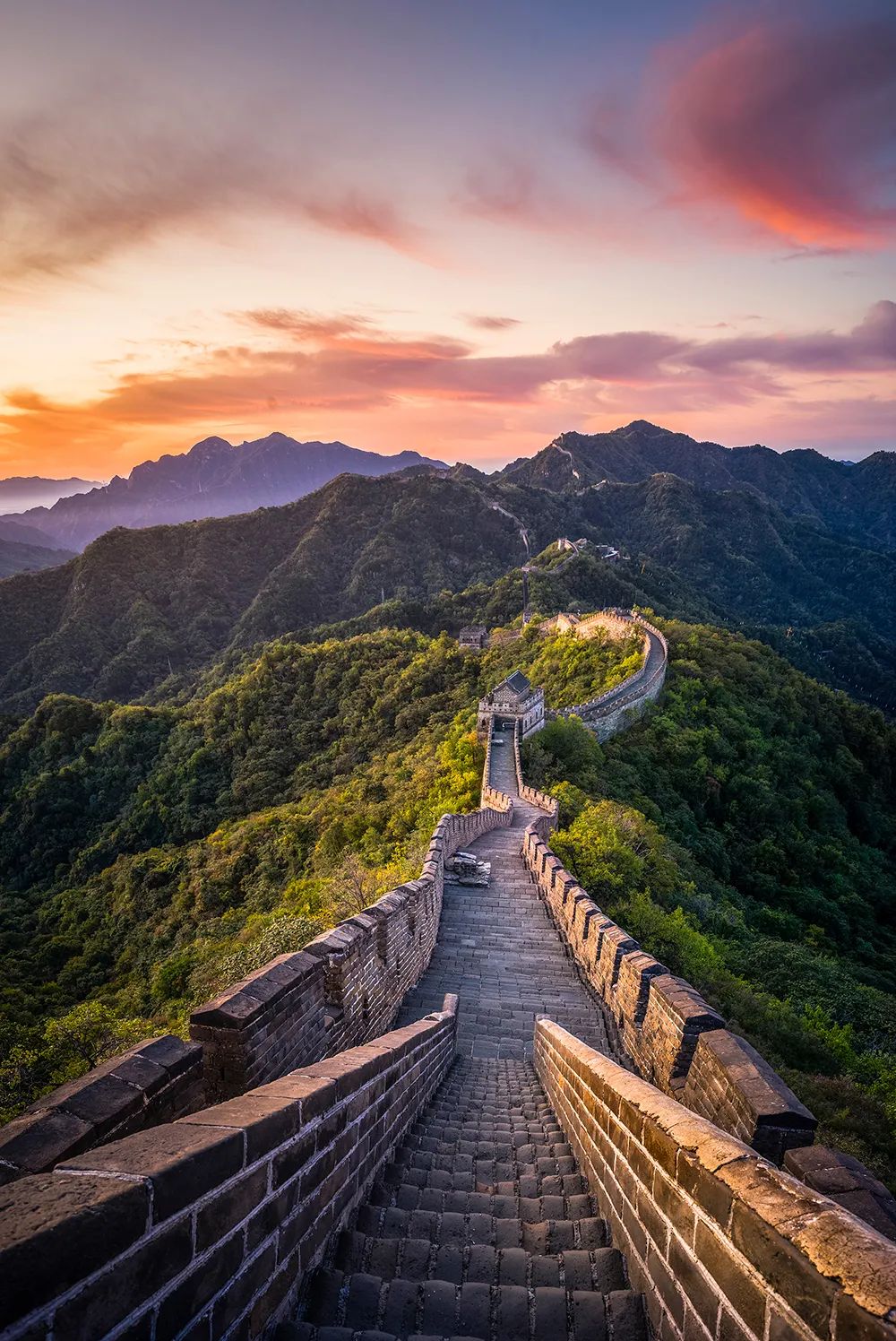 5年拍下30万张照片90后东北小伙记录长城的春夏秋冬