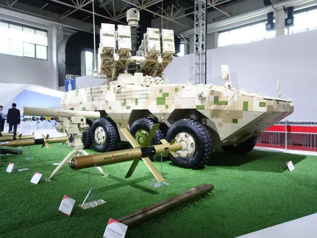 "坦克杀手"的新坐骑,红箭-10重型反坦克导弹,采用卡车搭载