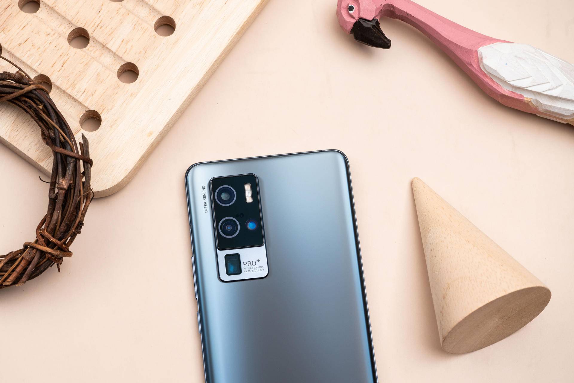 超清1亿模式加持专业影像旗舰vivox50pro呈现精彩细节