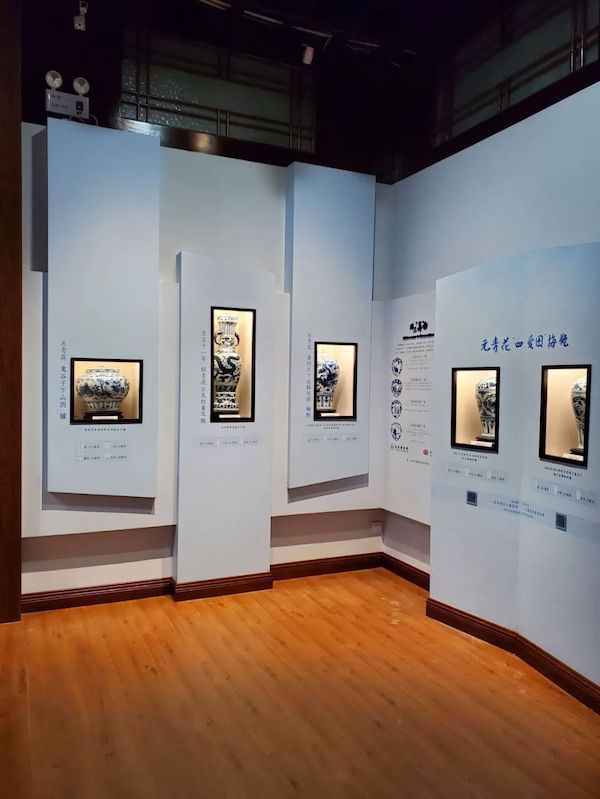 国内外博物馆藏代表性元青花瓷复制件