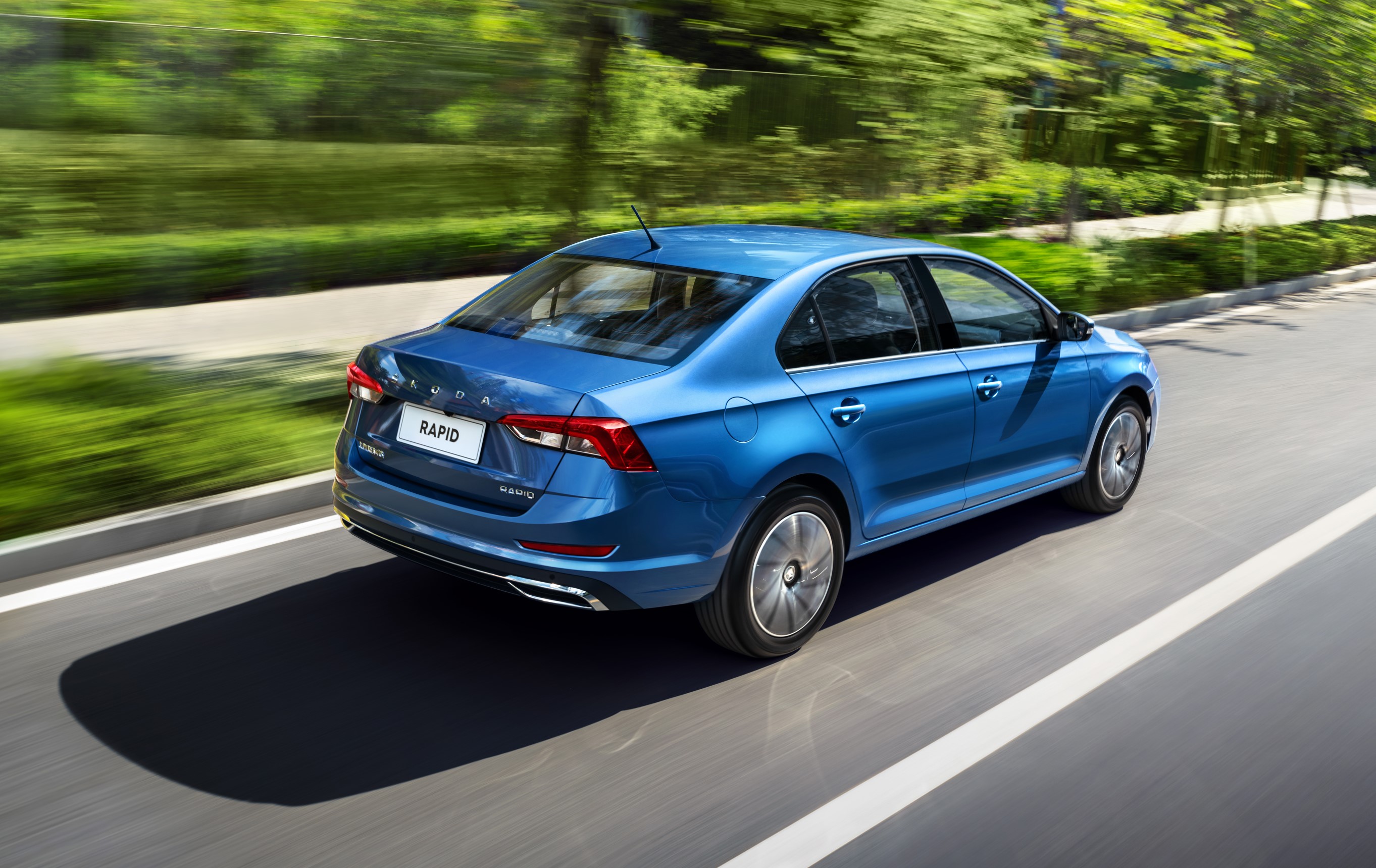 全新昕锐专业媒体测评,这车究竟好在哪