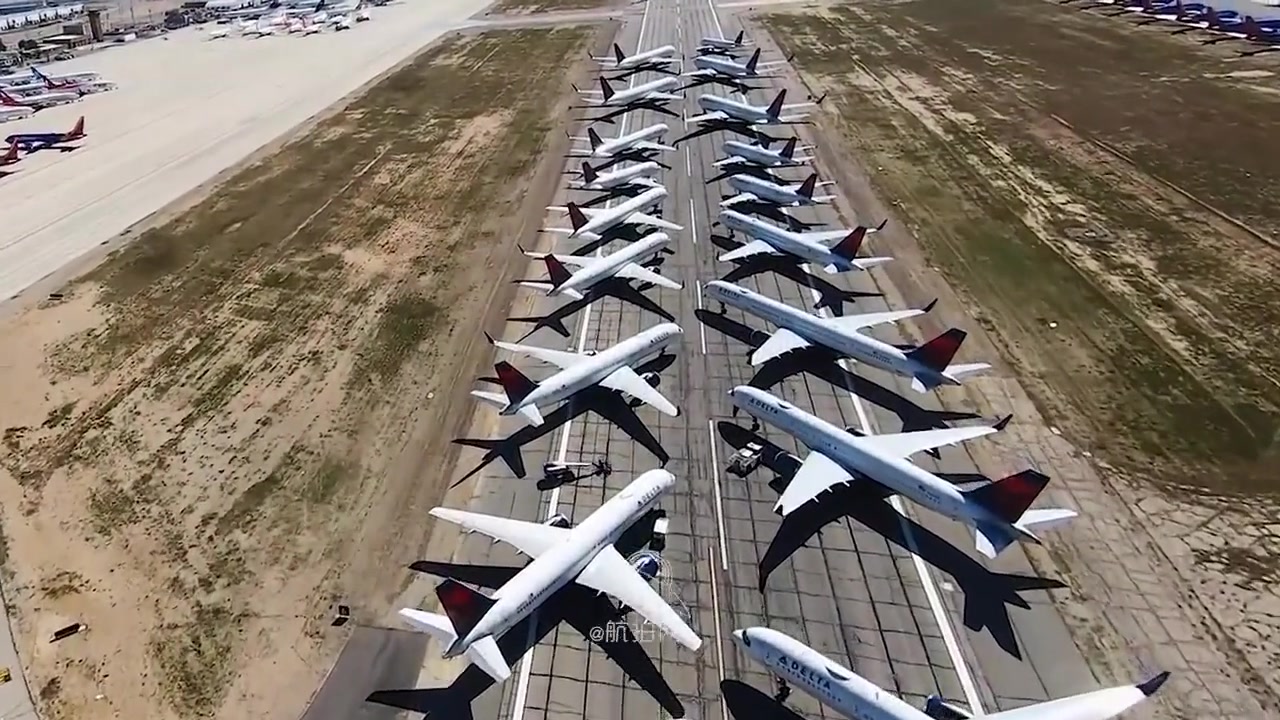 美国沙漠机场图片