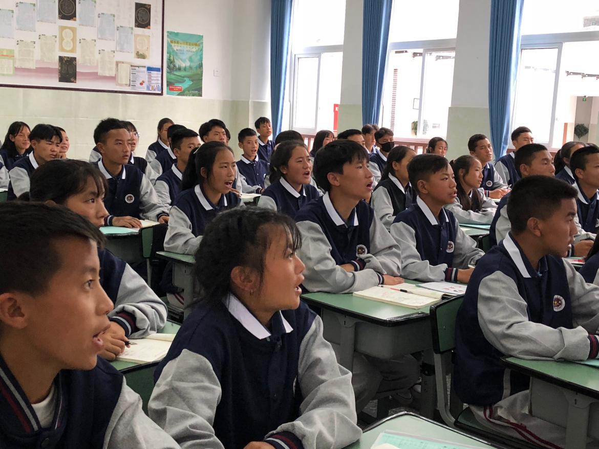 记者探访越西县文昌中学来自大山深处的歌声
