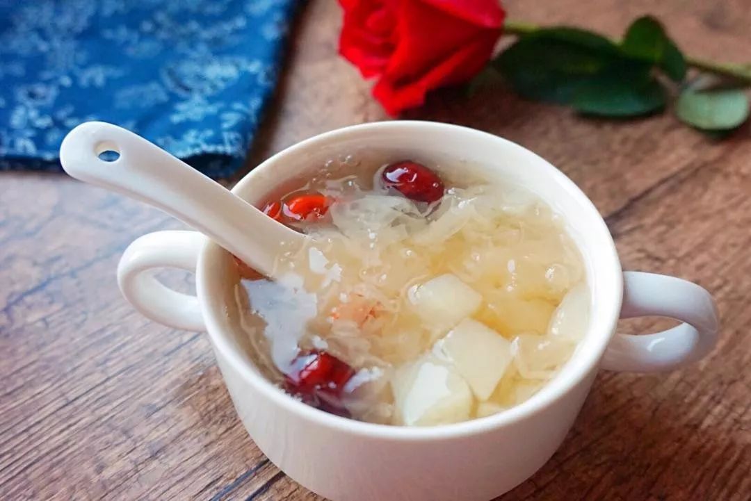 别再直接吃荸荠了!这些应季马蹄吃法食谱赶紧收藏,养生又美味!