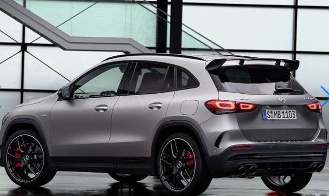 奔驰gla45s地表最强4缸涡轮机