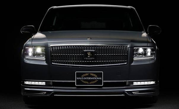 暗黑版丰田世纪!日本皇室用车变身黑社会座驾,气场更加霸气了