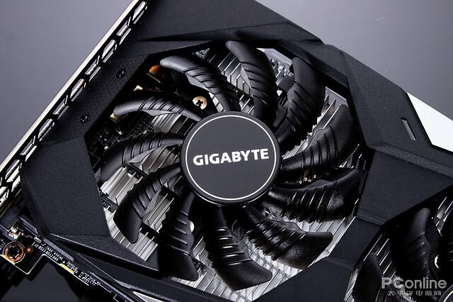 技嘉gtx1650d6windforceoc4g评测低调求稳的千元小钢炮