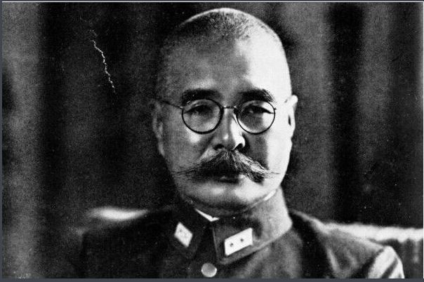 这件事发生在1942年,李品仙在兵团司令部得到这样一条非常重要的情报