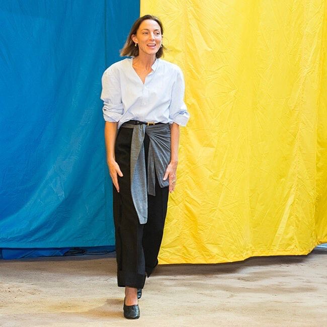 celine前任设计师回归!