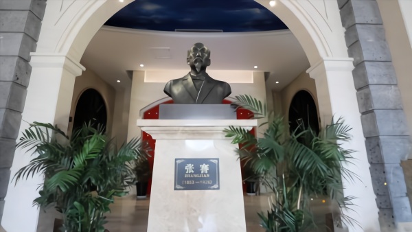 张謇的故事：百年前的危亡之际，如何“实业救国”？