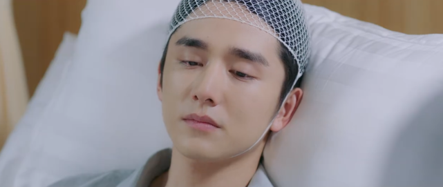 《冰糖炖雪梨》:黎语冰脑部受伤昏迷不醒,棠雪忍泪签手术同意书