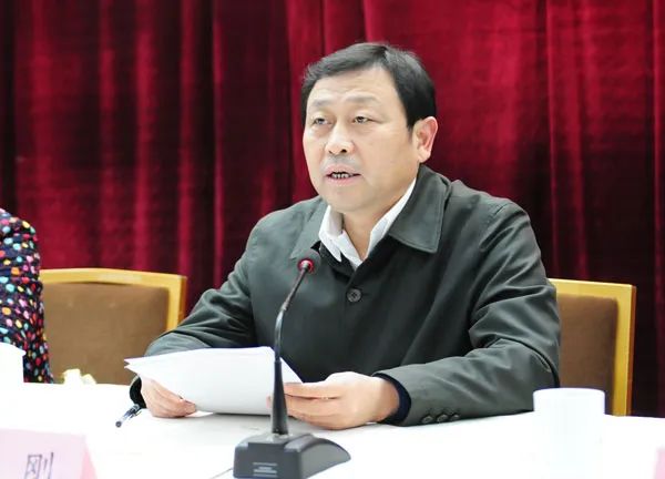 履新前,许刚任安徽省委政法委常务副书记.