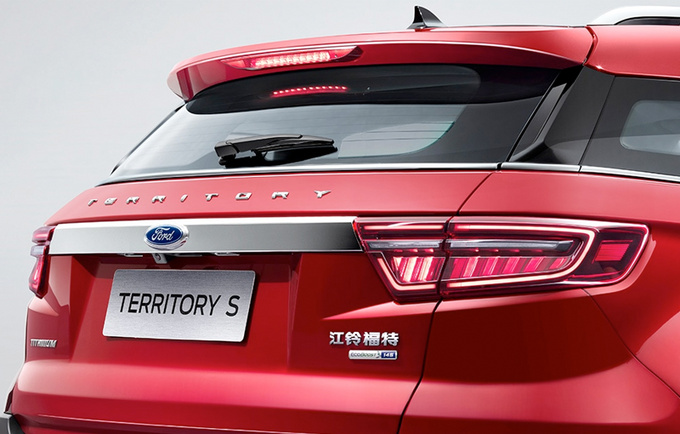 领界是江铃福特旗下的一款suv车型,曾一度成为福特在华最畅销的suv