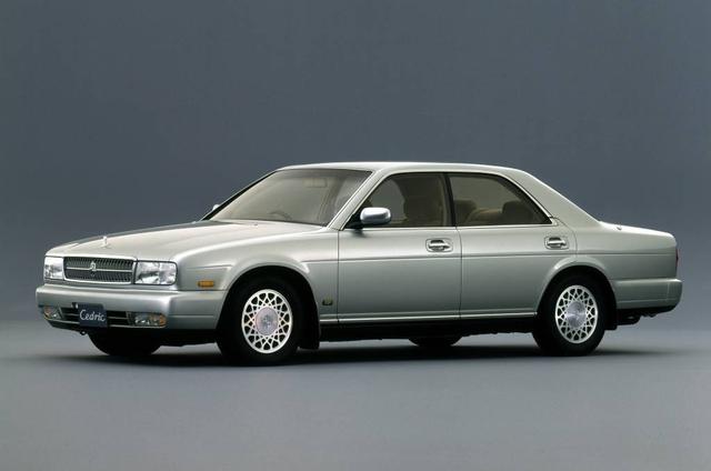 经典车型回顾:已落寞的豪车,历时40多年的日产公爵