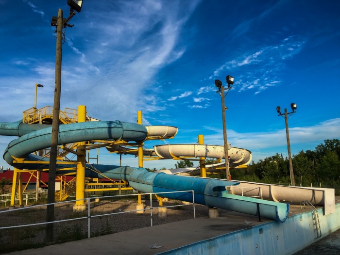 废弃的水上乐园 本文均为 潘然 供图