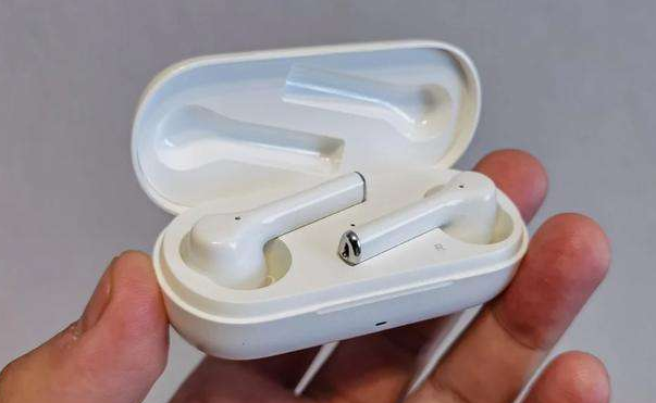 华为(huawei)freebuds悦享版 蓝牙耳机