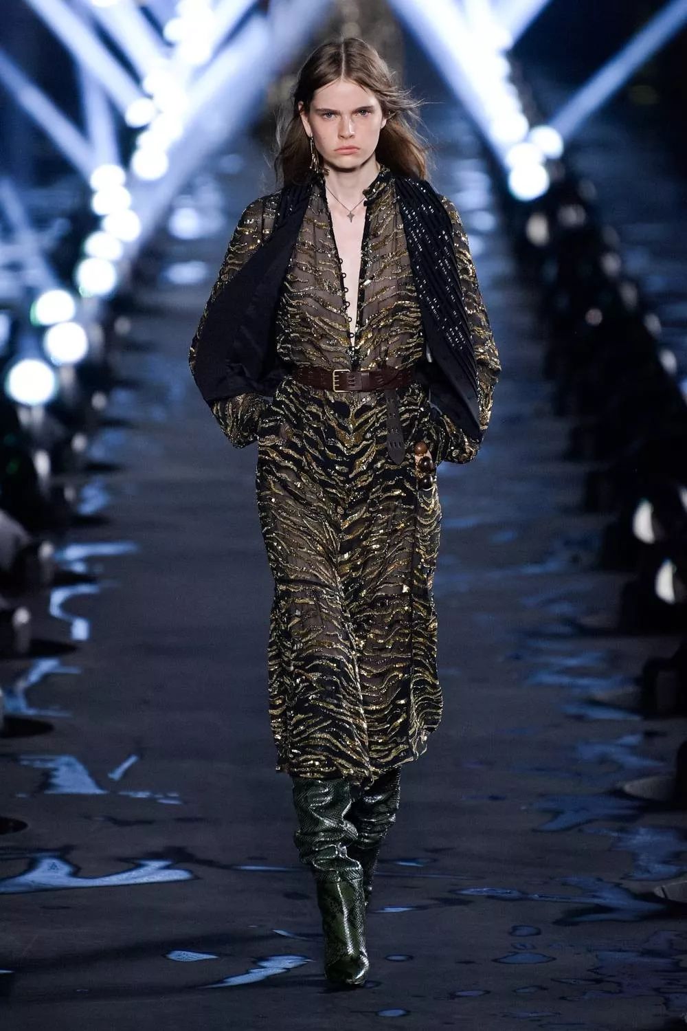 saint laurent(圣罗兰)2020春夏 |肆意夺目 极致魅惑__凤凰网