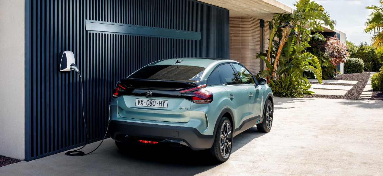 全新雪铁龙c4发布 跨界造型,国产后能保住这个颜值吗?