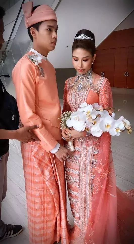 缅甸再现土豪婚礼10亿钻石新娘12亿珍珠新娘5亿翡翠新娘