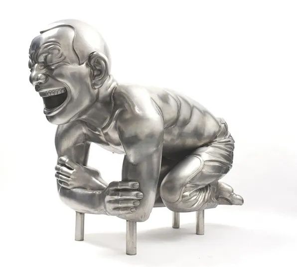 岳敏君《untitled stainless steel sculpture》,不锈钢,95×197×143
