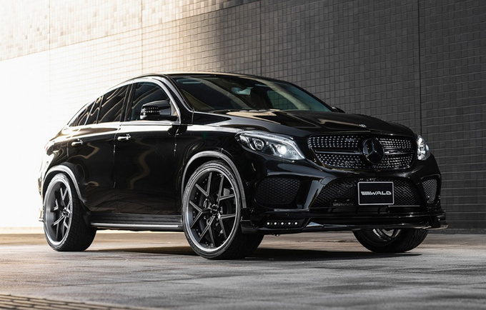 这样的glecoupe见过吗全黑涂装外观还加装运动套件