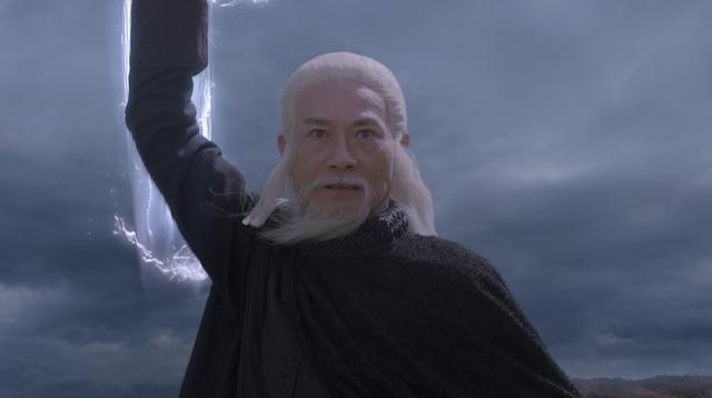 郑少秋有多帅气即便是72岁演白发苍苍老人出招动作帅气逼人