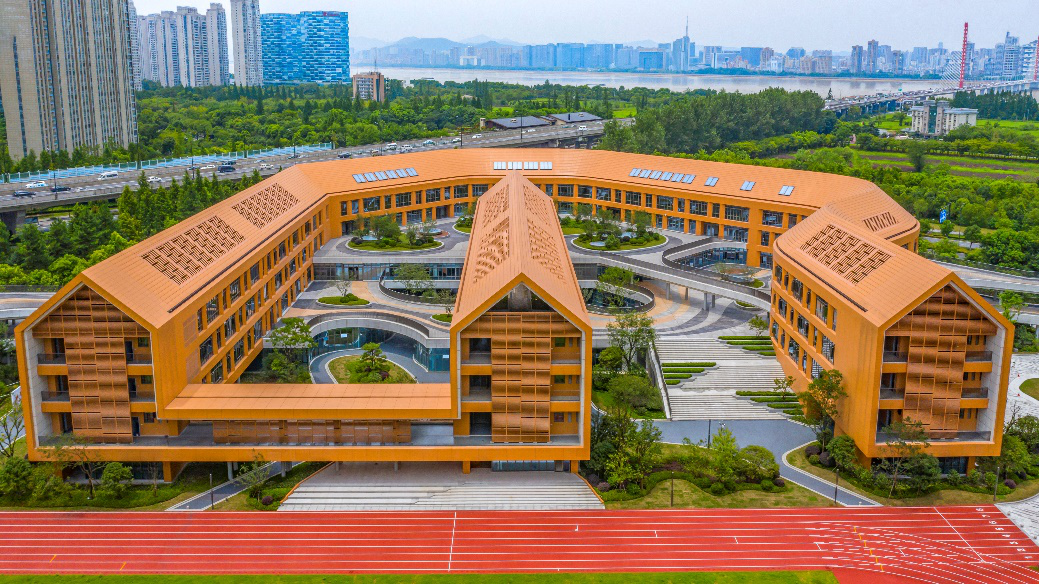 奥体新晋网红学校探营就在莲花碗隔壁绿城乐居量身订制