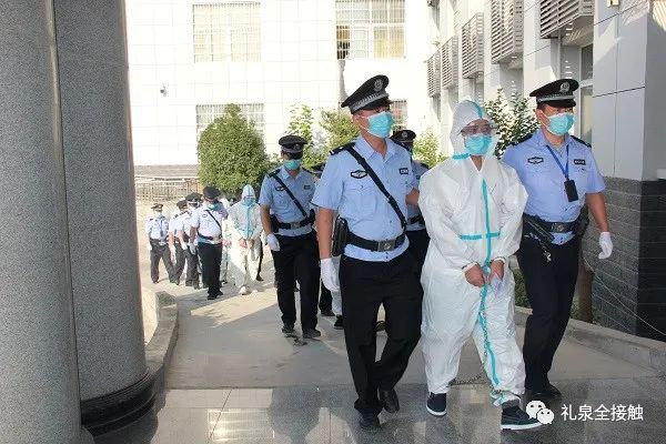 礼泉法院公开审理一起涉恶案件