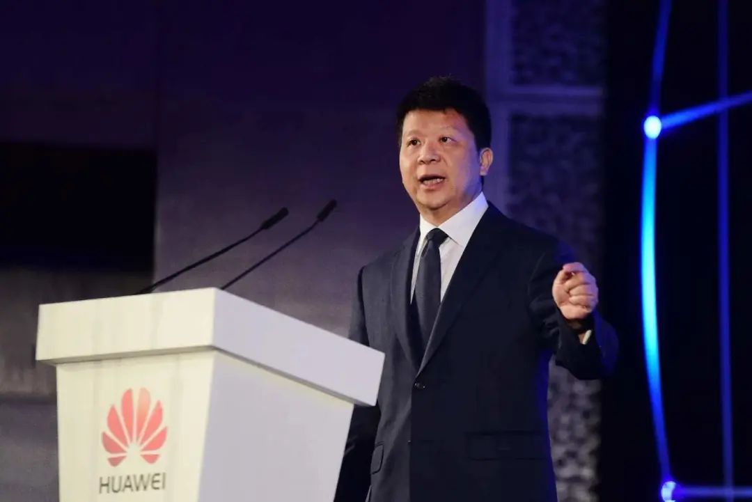 华为轮值董事长郭平：全球5G部署告一段落明确下一阶段重点