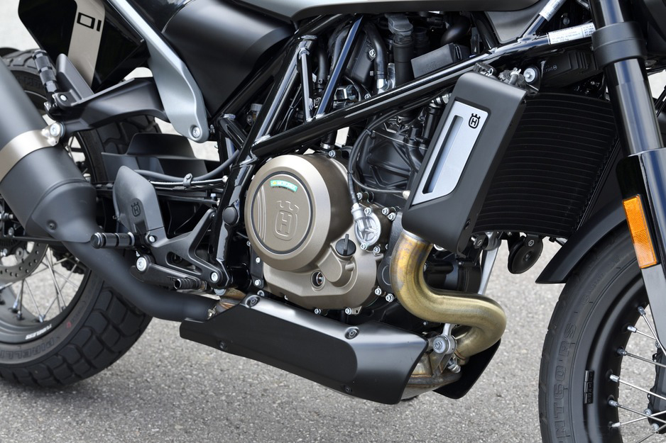 瑞典黑白双箭大单缸的魅力胡斯瓦纳701外媒点评