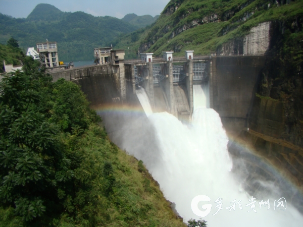 普定电站集控中心2015年,中国华电集团有限公司下发水电提效计划方案