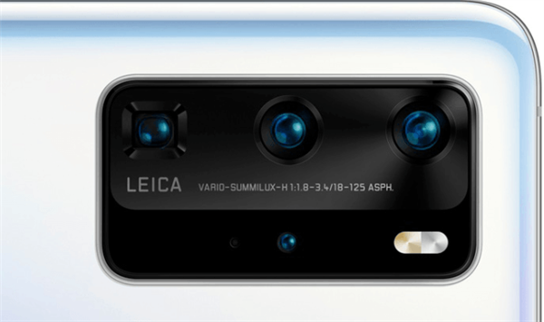 4光圈,最高50x变焦,还有就是微距镜头及tof 3d镜头.