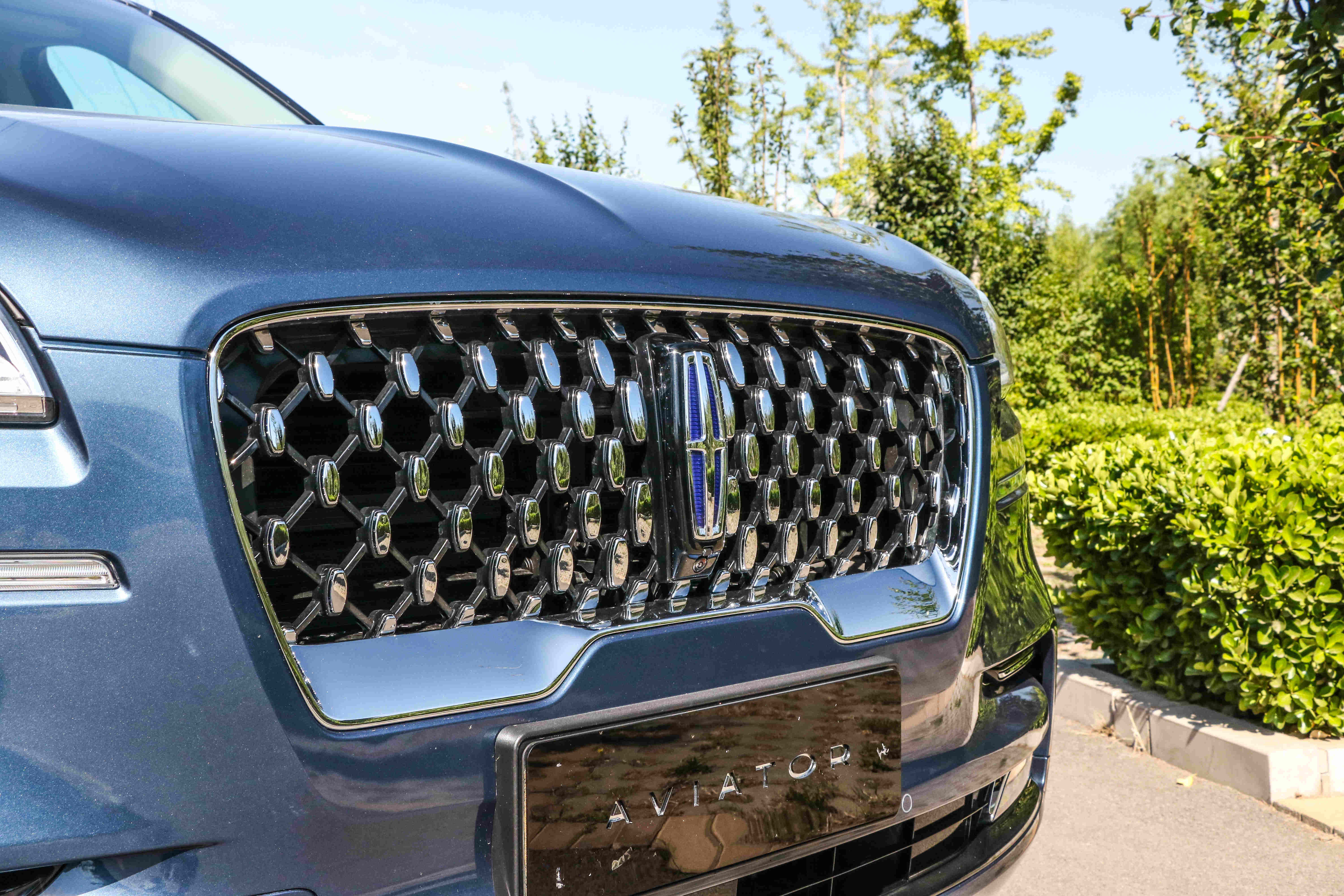 尺寸够大动力猛,试驾林肯飞行家插混版