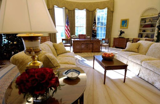 总统办公室第一季图片