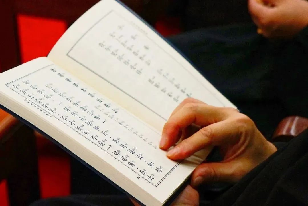 初学之人该用怎样的态度修学佛法?__凤凰网
