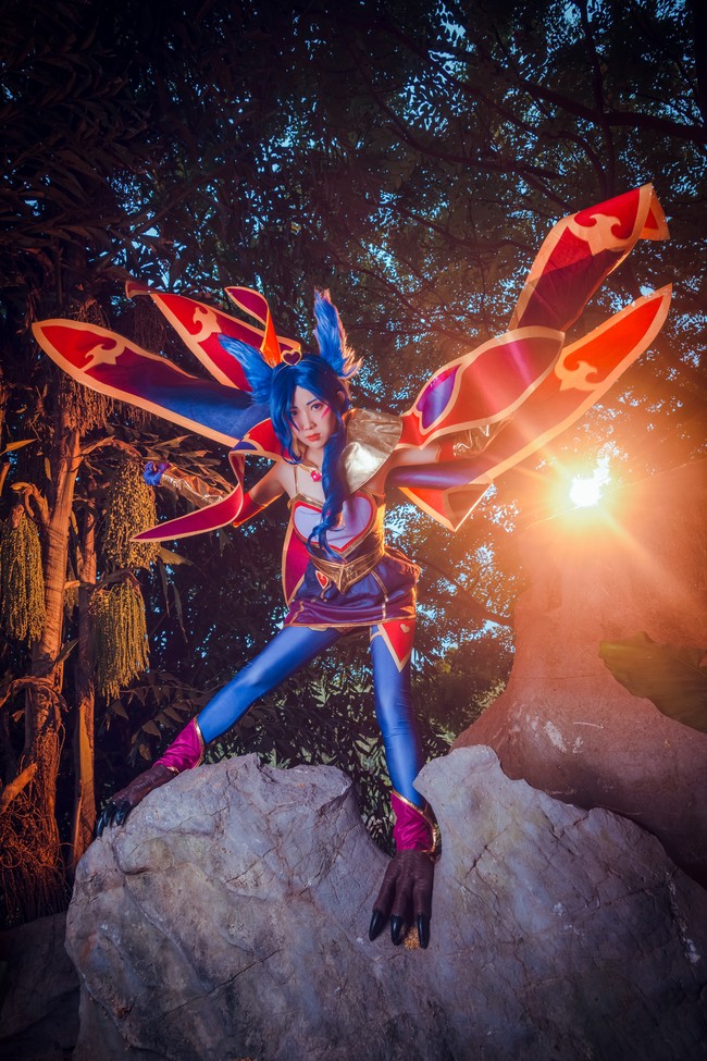 cos:英雄联盟cos正片-逆羽 霞