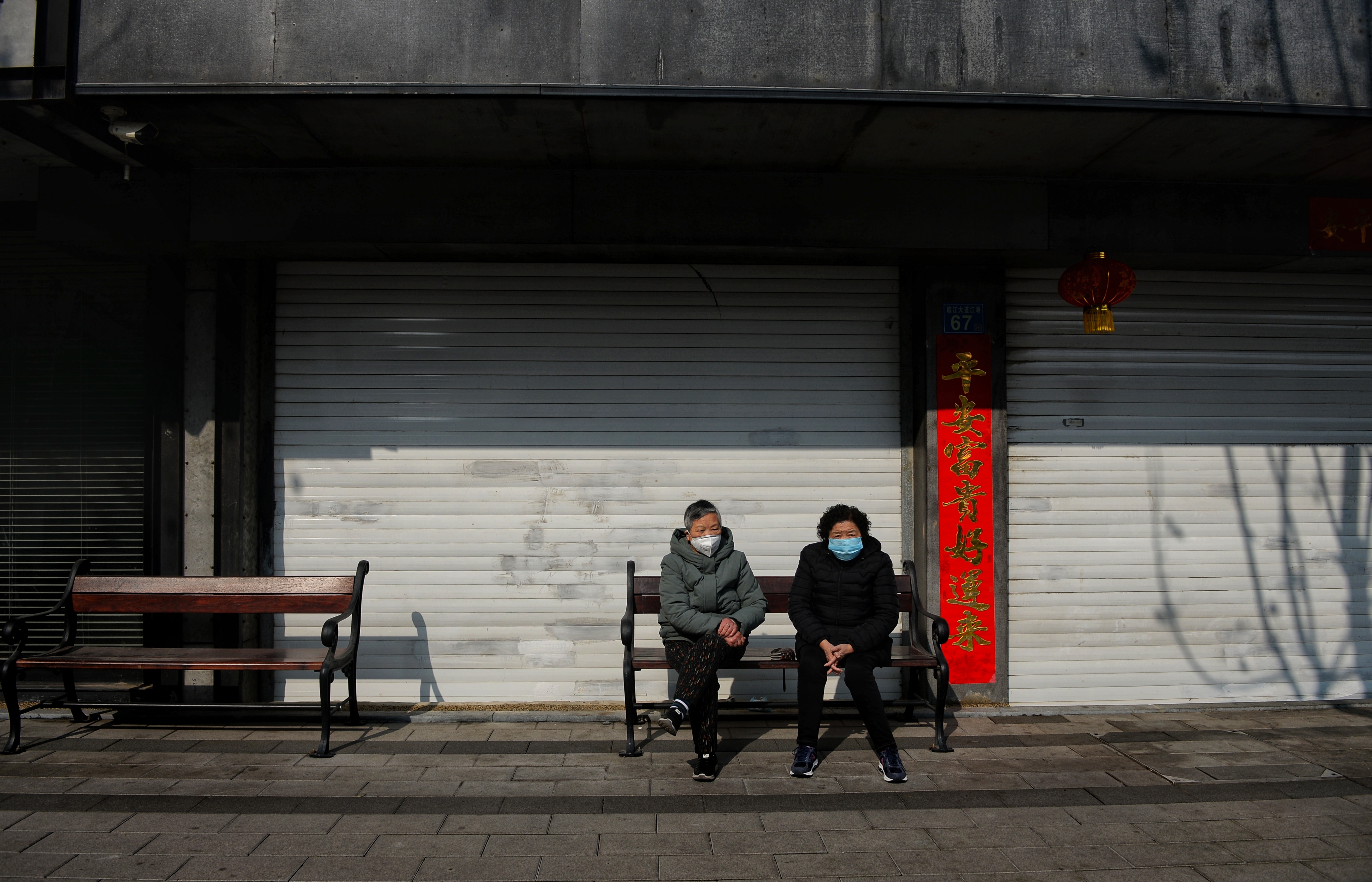 镜头丨封城第六日阳光下的武汉