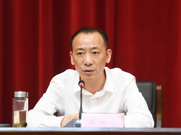 新任宜春市委书记于秀明主持会议,传达对颜赣辉审查调查决定
