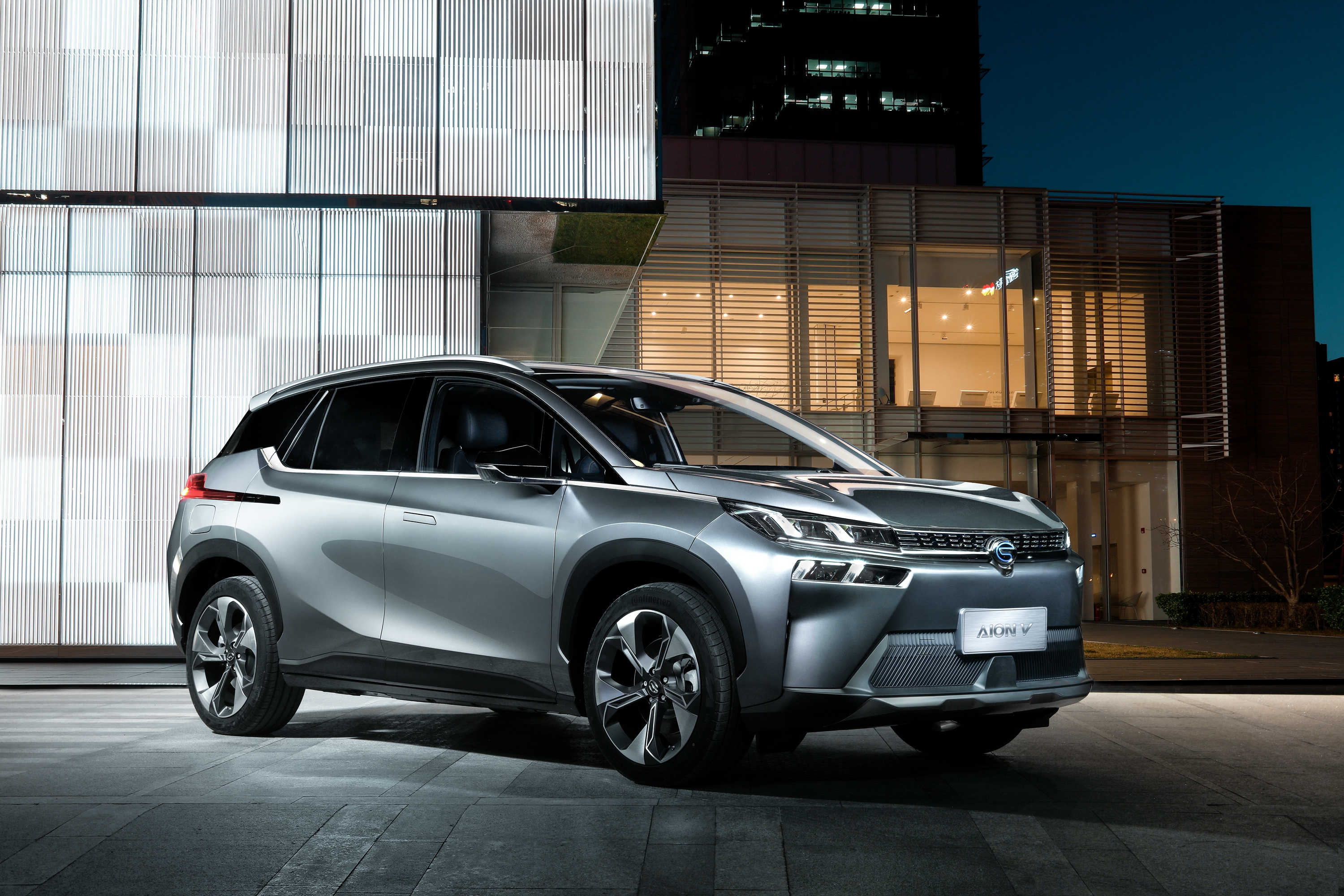 1596万元起售下一代智能suv埃安v暖心上市